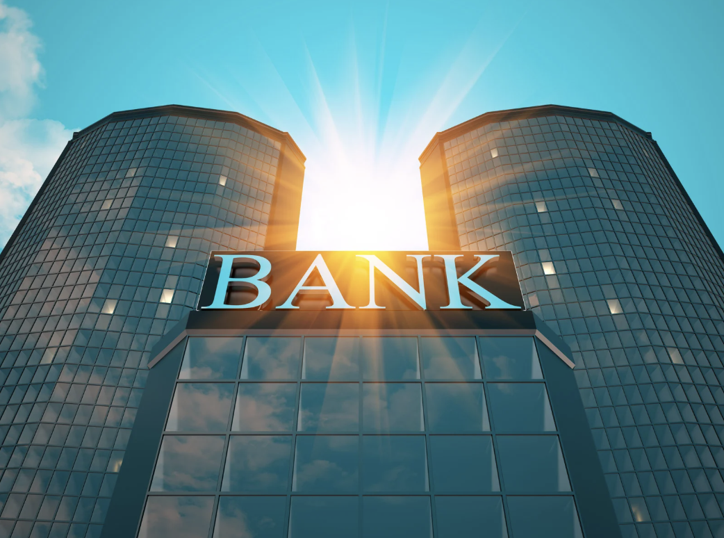 開業資金はどこで借りる？（銀行・信金・日本政策金融公庫）